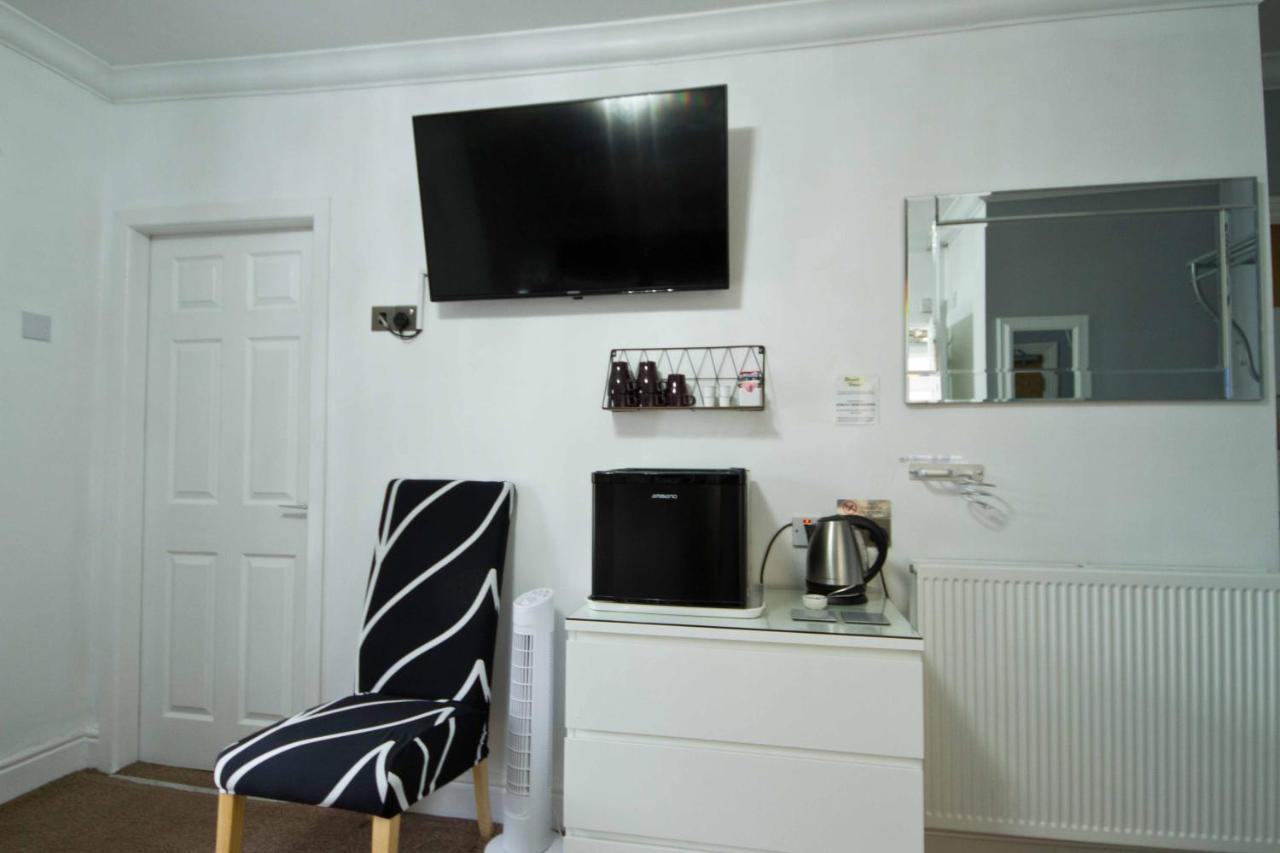 Rossall House , For Families & Couples Blackpool Extérieur photo